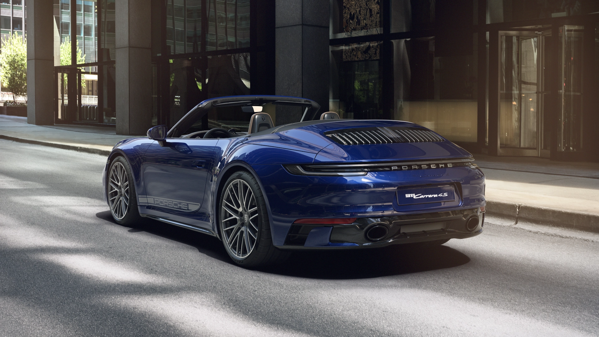 911 Carrera 4S Cabriolet back view