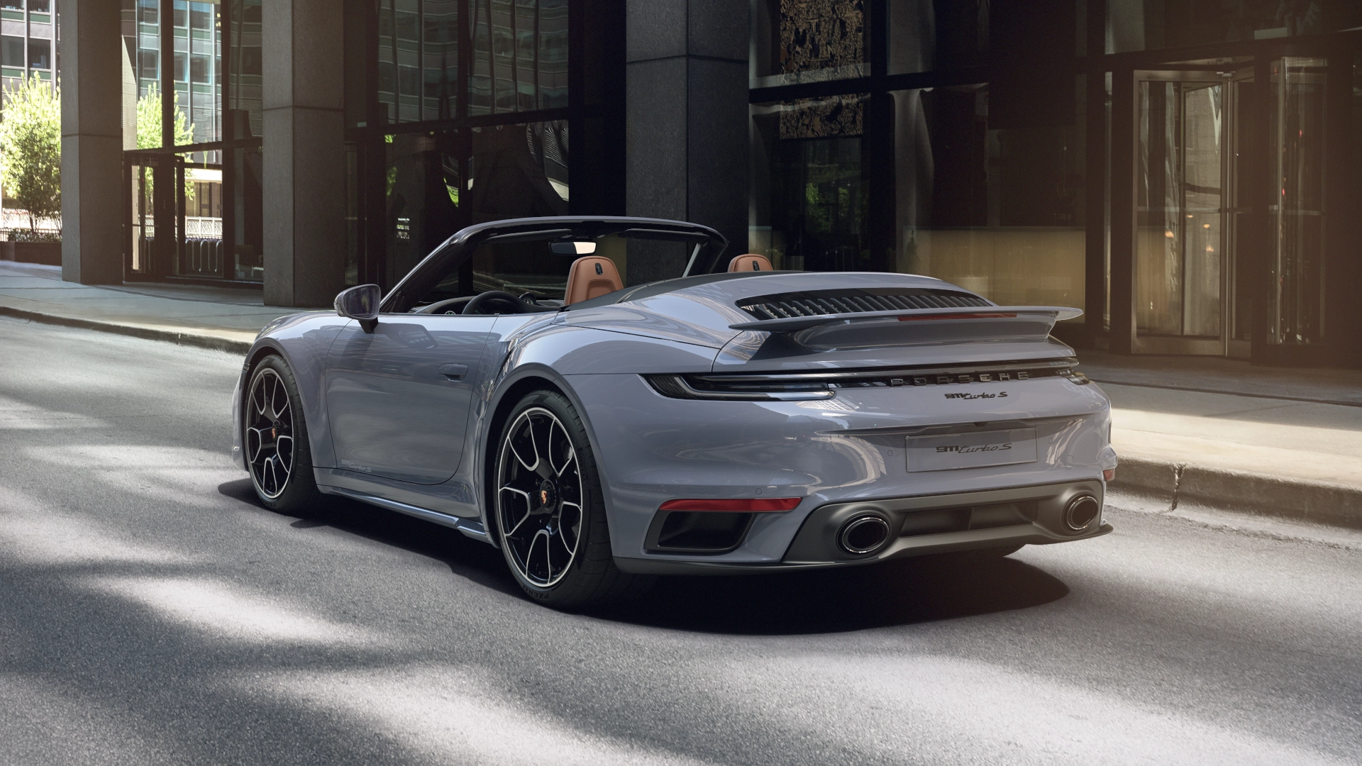 911 Turbo S Cabriolet back view