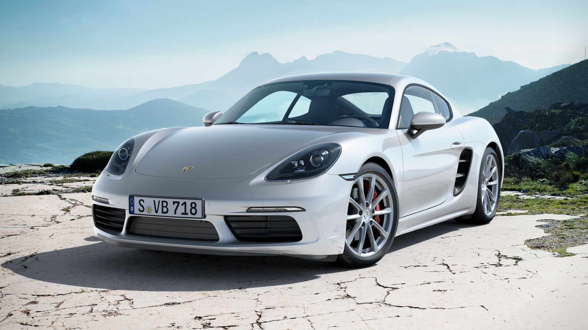 Exterior view of 718 Cayman S