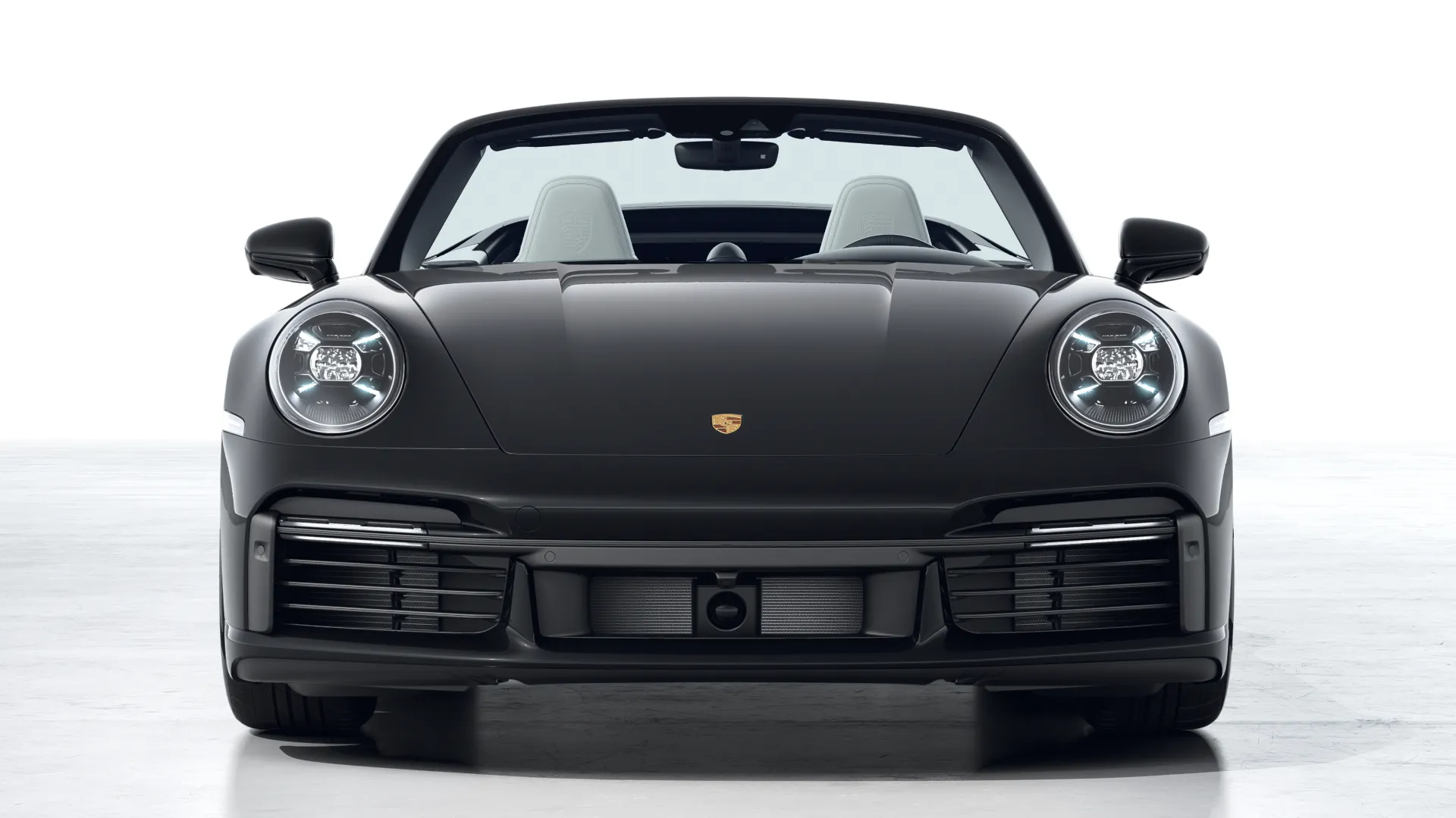 Exterior view of 911 Turbo Cabriolet
