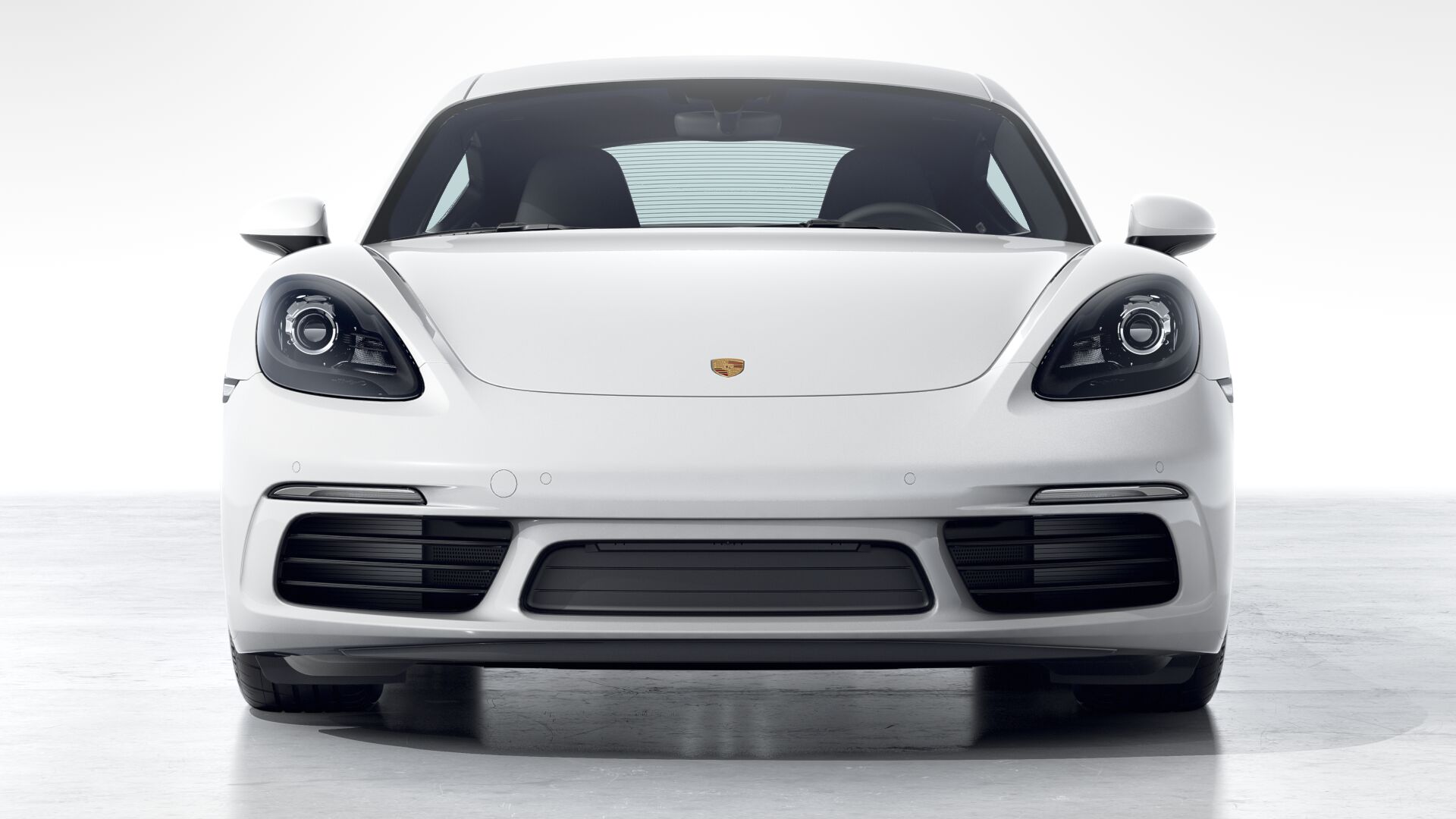 Exterior view of 718 Cayman S