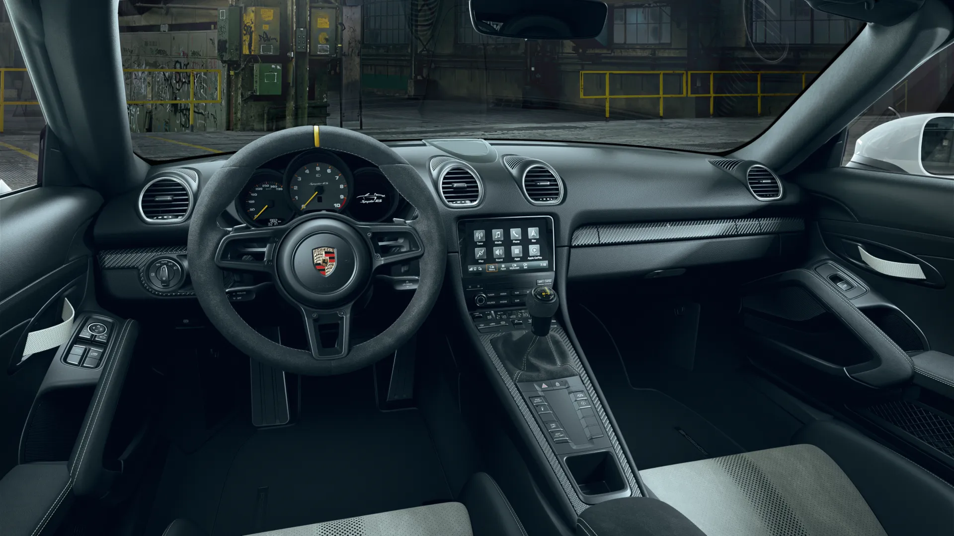 Interior view of 718 Spyder RS