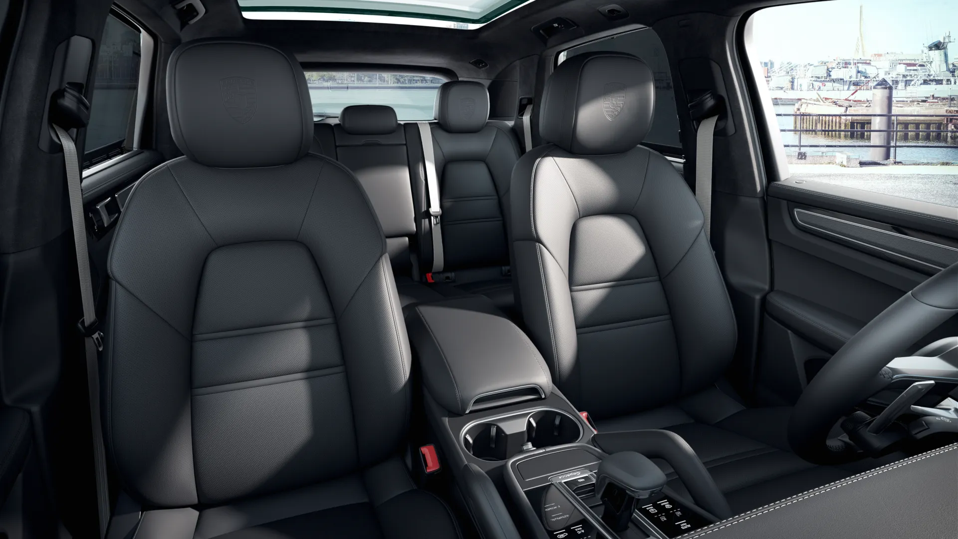 Interior view of Cayenne E-Hybrid Platinum Edition
