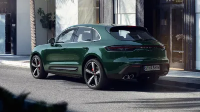 Exterior view of Macan S