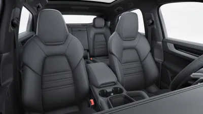 Interior view of Cayenne S E-Hybrid Coupé