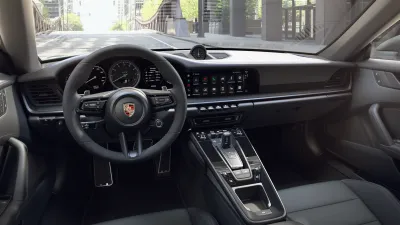 Innenansicht des 911 Targa 4 GTS