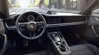 Vista dell'interno di 911 Turbo S