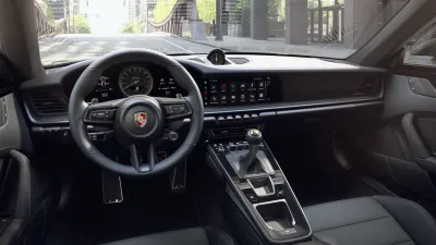 Внутрішній вигляд інтер'єру 911 GT3 with Touring Package