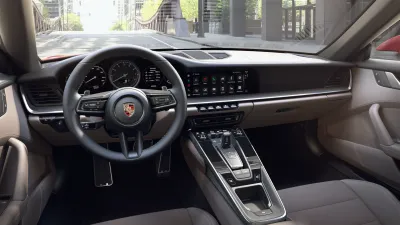 Interior view of 911 Targa 4